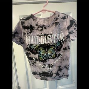 Hollister XS butterfly tee. * BUNDLE and SAVE*